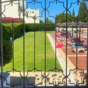 albufeira-garden.hotelaalgarve.com/